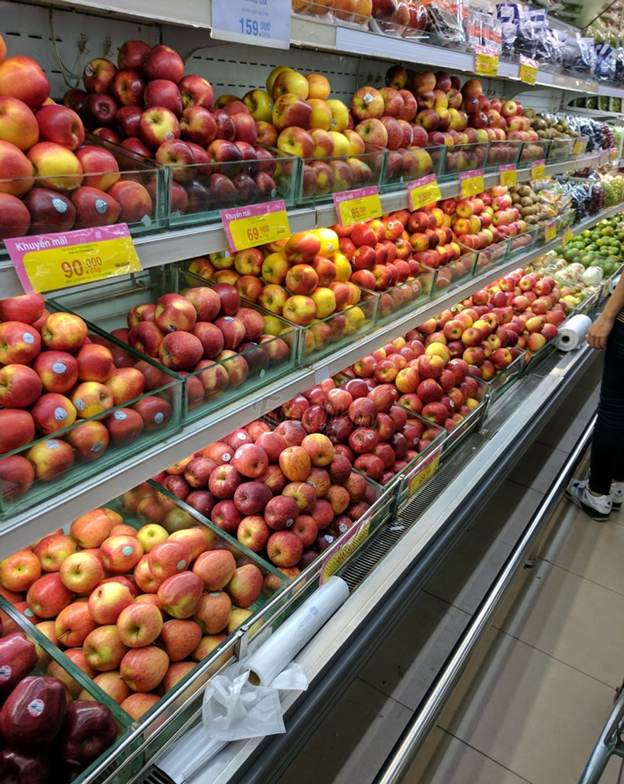 TỈ LỆ MẮC BỆNH UNG THƯ Ở VIỆT NAM RẤT CAO :