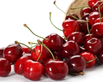 Mỹ cảnh báo dâu tây là trái cây chứa thuốc  trừ sâu nhiều nhất