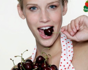 Vì sao nên ăn quả cherry dù giá đắt đỏ?